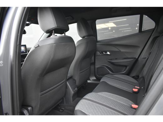 Peugeot e-2008 EV Allure Avantage 54 kWh 8 Jaar Garantie! | Navigatie | Keyless-Entry | Cruise Control | Full-LE... ActivLease financial lease