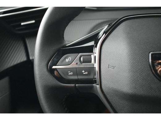 Peugeot e-2008 EV Allure Avantage 54 kWh 8 Jaar Garantie! | Navigatie | Keyless-Entry | Cruise Control | Full-LE... ActivLease financial lease