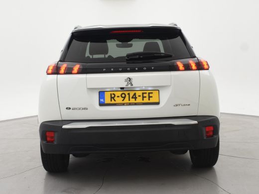 Peugeot e-2008 EV GT 50 kWh 3-FASE + ADAPTIVE CRUISE | STOELVERW. | 18 INCH | LED | APPLE CARPLAY | CAMERA ActivLease financial lease