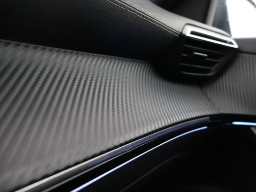 Peugeot e-2008 EV GT 50 kWh 3-FASE + ADAPTIVE CRUISE | STOELVERW. | 18 INCH | LED | APPLE CARPLAY | CAMERA ActivLease financial lease