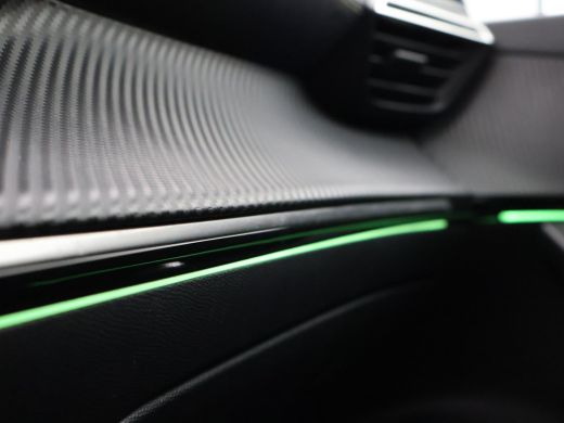 Peugeot e-2008 EV GT 50 kWh 3-FASE + ADAPTIVE CRUISE | STOELVERW. | 18 INCH | LED | APPLE CARPLAY | CAMERA ActivLease financial lease