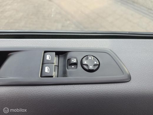 Peugeot Expert Bestel 2.0 BlueHDI 120 Long Asphalt ActivLease financial lease