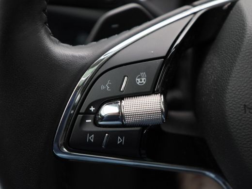 Skoda Enyaq iV 60 | Panoramadak | Adaptive Cruise | Stoelverwarming | 360 Camera | CarPlay | Navigatie | 54.980 ... ActivLease financial lease