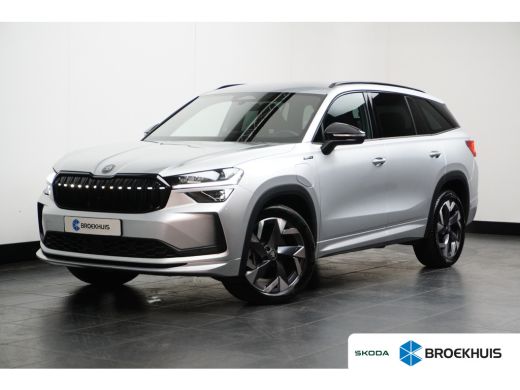 Skoda Kodiaq Sportline PHEV | Achter uitrijcamera | Elektrisch bedienbare achterklep | Verwarmd stuurwiel | St...