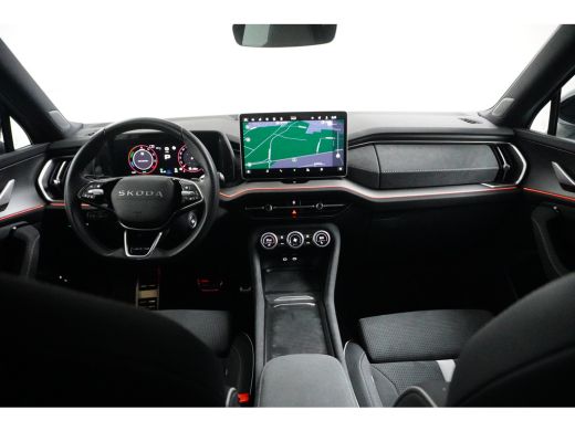 Skoda Kodiaq Sportline PHEV | Achter uitrijcamera | Elektrisch bedienbare achterklep | Verwarmd stuurwiel | St... ActivLease financial lease