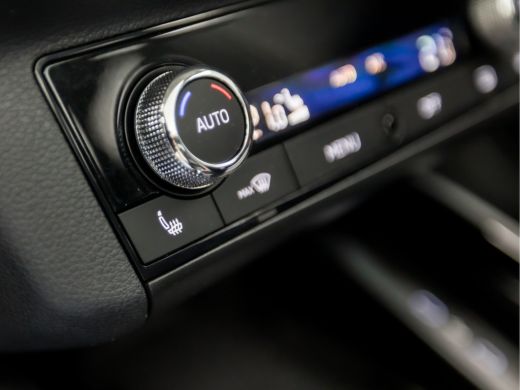 Skoda Scala 1.0 TSI Sport Automaat (PANORAMADAK, VIRTUAL COCKPIT, APPLE CARPLAY, GROOT NAVI, CLIMATE, STOELVE... ActivLease financial lease