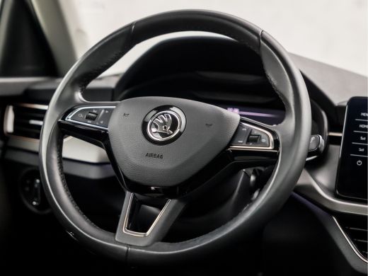 Skoda Scala 1.0 TSI Sport Automaat (PANORAMADAK, VIRTUAL COCKPIT, APPLE CARPLAY, GROOT NAVI, CLIMATE, STOELVE... ActivLease financial lease