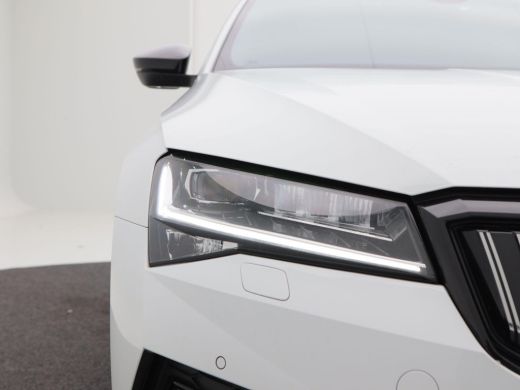 Skoda Superb Combi 1.4 TSi 218 Pk Automaat iV Sportline Business | Panoramadak | Adaptive Cruise | CarPlay | N... ActivLease financial lease