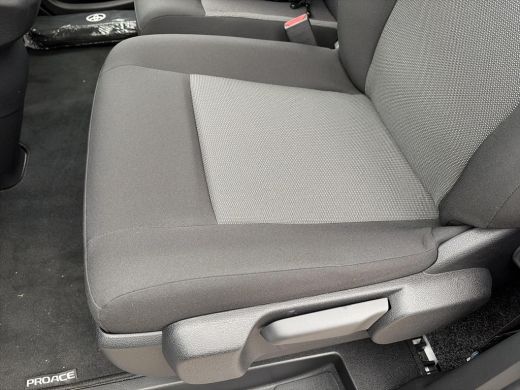 Toyota ProAce Extra Range Navigator 75 kWh ActivLease financial lease