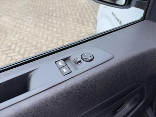 Toyota ProAce Extra Range Navigator 75 kWh ActivLease financial lease