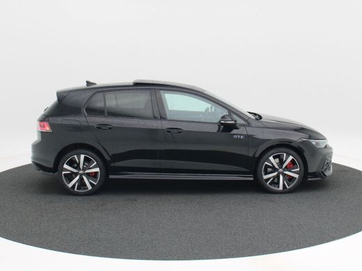 Volkswagen Golf 1.5 eHybrid 272 Pk GTE Black Style | Full LED | Panoramadak | Trekhaak | Leder | Camera | Stoelve... ActivLease financial lease