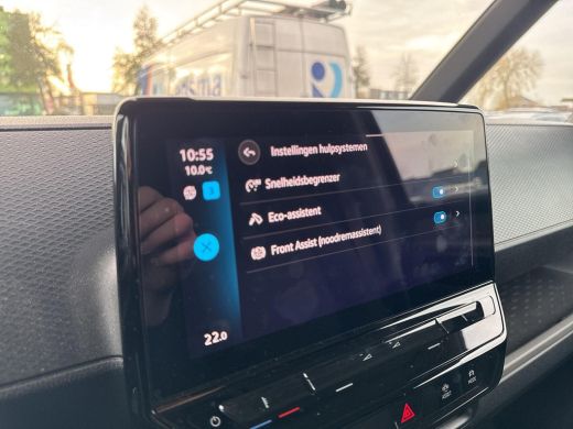 Volkswagen ID. Buzz Cargo Cargo 77 kWh | Trekhaak | Camera | PDC | Betimmering | SOH 95% | ActivLease financial lease