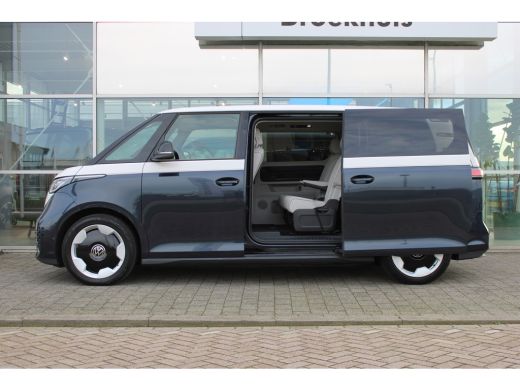 Volkswagen ID. Buzz Pro 86 kWh LWB 286 PK | 6-zits | Panoramadak | Trekhaak | Harman-Kardon | Head-up Display | Navi|... ActivLease financial lease