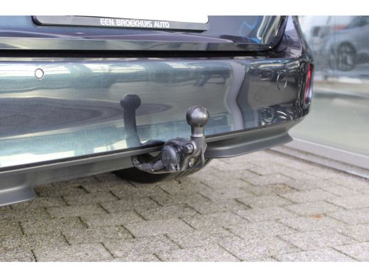 Volkswagen ID. Buzz Pro 86 kWh LWB 286 PK | 6-zits | Panoramadak | Trekhaak | Harman-Kardon | Head-up Display | Navi|... ActivLease financial lease