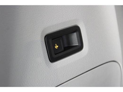 Volkswagen ID. Buzz Pro 86 kWh LWB 286 PK | 6-zits | Panoramadak | Trekhaak | Harman-Kardon | Head-up Display | Navi|... ActivLease financial lease