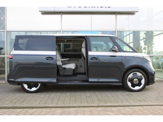 Volkswagen ID. Buzz Pro 86 kWh LWB 286 PK | 6-zits | Panoramadak | Trekhaak | Harman-Kardon | Head-up Display | Navi|... ActivLease financial lease