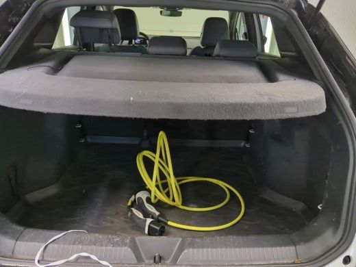 Volkswagen ID.4 First 77 kWh | Navi | Camera | Carplay | ActivLease financial lease