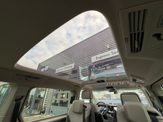 Volkswagen Multivan 1.5 eHybrid 245pk L2 Bulli Edition 4Motion DSG | Trekhaak | Navigatie | Panoramadak | Camera | 7 ... ActivLease financial lease