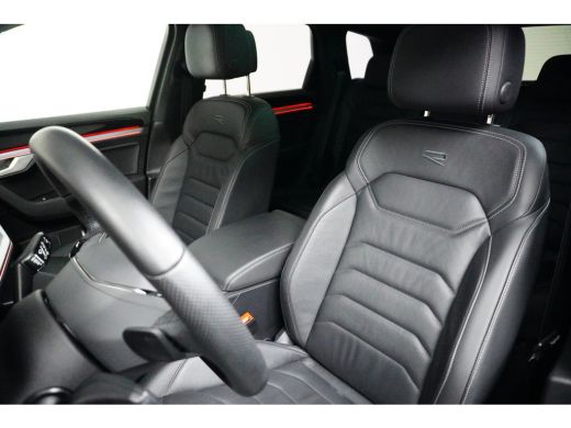 Volkswagen Touareg 3.0 TSi 462 pk 4MOTION R | Wegklapbare Trekhaak | Panoramadak | Head-Up Display | Luchtvering | ActivLease financial lease