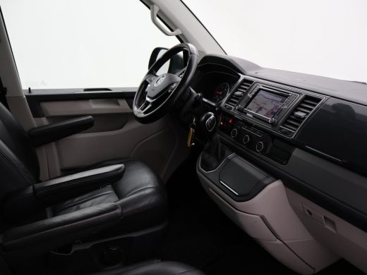 Volkswagen Transporter 2.0 TDI 150 PK DSG DUBBEL CABINE HIGHLINE + LEDER | CAMERA | LED | CARPLAY | T-EDITION ActivLease financial lease
