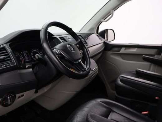 Volkswagen Transporter 2.0 TDI 150 PK DSG DUBBEL CABINE HIGHLINE + LEDER | CAMERA | LED | CARPLAY | T-EDITION ActivLease financial lease