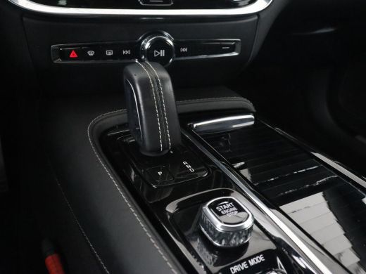 Volvo  S60 2.0 Recharge T6 R-Design | Panoramadak | Leder | 360 Camera | Head-Up | Adaptive cruise | Stoelve... ActivLease financial lease