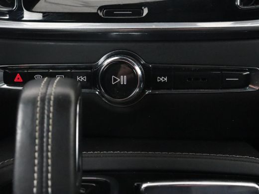 Volvo  S60 2.0 Recharge T6 R-Design | Panoramadak | Leder | 360 Camera | Head-Up | Adaptive cruise | Stoelve... ActivLease financial lease