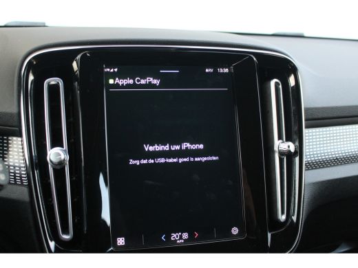 Volvo  XC40 Recharge P8 AWD R-Design | Trekh. | Keyless | LED | 19" LMV | Carplay | Navi | Cruise C. | | Trek... ActivLease financial lease