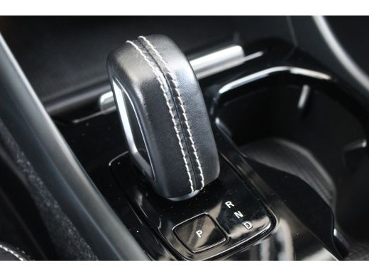 Volvo  XC40 Recharge P8 AWD R-Design | Trekh. | Keyless | LED | 19" LMV | Carplay | Navi | Cruise C. | | Trek... ActivLease financial lease