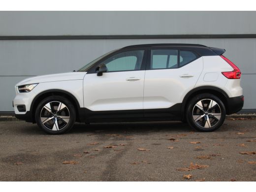 Volvo  XC40 Recharge P8 AWD R-Design | Trekh. | Keyless | LED | 19" LMV | Carplay | Navi | Cruise C. | | Trek... ActivLease financial lease