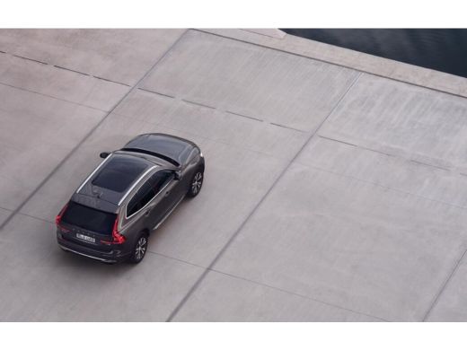 Volvo  XC60 T6 350PK AWD Core Bright | Leer | Climate Pack | Trekhaak | BLIS | 18" all season | Pano-dak ActivLease financial lease