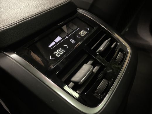 Volvo  XC90 T8 AWD Recharge Inscription Trekhaak | 360&deg; Camera | Harman Kardon | Schuifdak | 21 Inch | Adapti... ActivLease financial lease