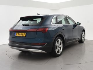 Audi e-tron 55 QUATTRO 95 kWh + TREKHAAK | NACHTZICHT | LUCHTVERING | HEAD-UP | ADAPTIVE CRUISE CONTROL