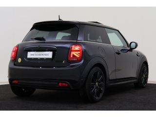 Mini Electric / Panoramadak / Sportstoelen / Achteruitrijcamera / Stuurverwarming / Comfort Access / Adaptieve ...