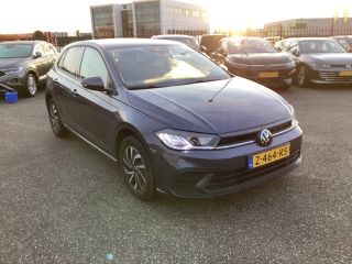 Volkswagen Polo 1.0 TSI 95 pk Life Edition | Achteruitrijcamera | Apple carplay | Stoelverwarming |