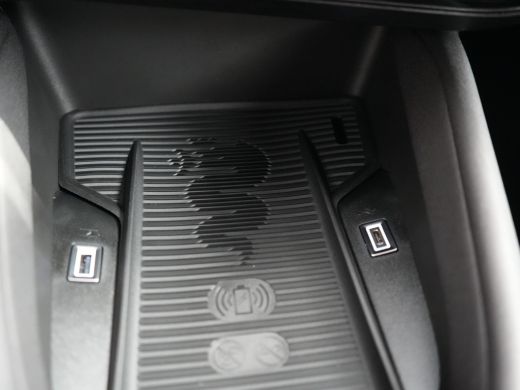 Alfa Romeo Junior 1.2 Turbo Hybrid Ibrida Speciale | Achterbank in delen neerklapbaar | Achteruitrijcamera | Airco ... ActivLease financial lease