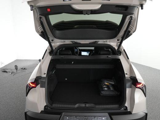 Alfa Romeo Junior 1.2 Turbo Hybrid Ibrida Speciale | Achterbank in delen neerklapbaar | Achteruitrijcamera | Airco ... ActivLease financial lease