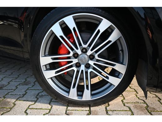 Audi Q5 55 TFSI S-line | Luchtvering | Quattro | Ambient ActivLease financial lease