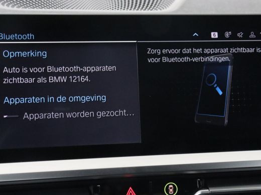 BMW 3 Serie 330e M Sport | Leder | Stoelverwarming | Carplay | Sportstoelen | Laserlicht | Live Cockpit | Sfe... ActivLease financial lease