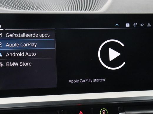 BMW 3 Serie 330e M Sport | Leder | Stoelverwarming | Carplay | Sportstoelen | Laserlicht | Live Cockpit | Sfe... ActivLease financial lease