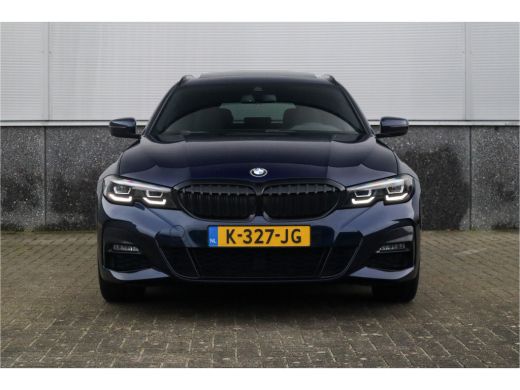 BMW 3 Serie Touring 330e xDrive M-Sport Panorama / 19inch / Harman Kardon / ActivLease financial lease