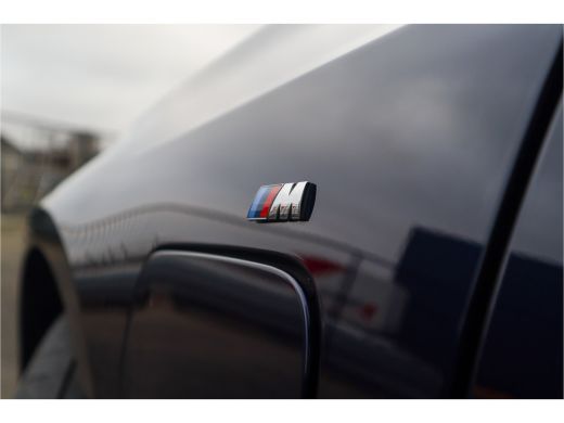 BMW 3 Serie Touring 330e xDrive M-Sport Panorama / 19inch / Harman Kardon / ActivLease financial lease