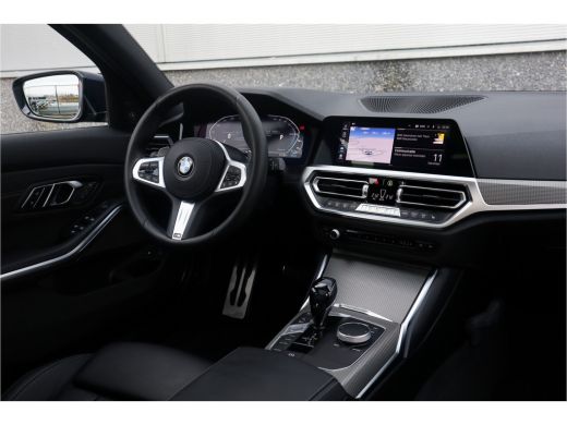 BMW 3 Serie Touring 330e xDrive M-Sport Panorama / 19inch / Harman Kardon / ActivLease financial lease