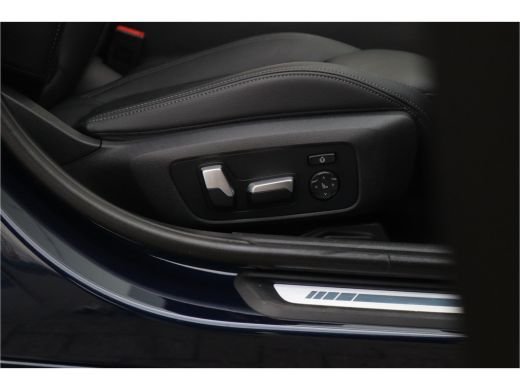 BMW 3 Serie Touring 330e xDrive M-Sport Panorama / 19inch / Harman Kardon / ActivLease financial lease