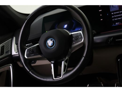 BMW iX1 xDrive30 M Sport / Trekhaak / Sportstoelen / M Adaptief onderstel / Comfort Access / Adaptieve LE... ActivLease financial lease