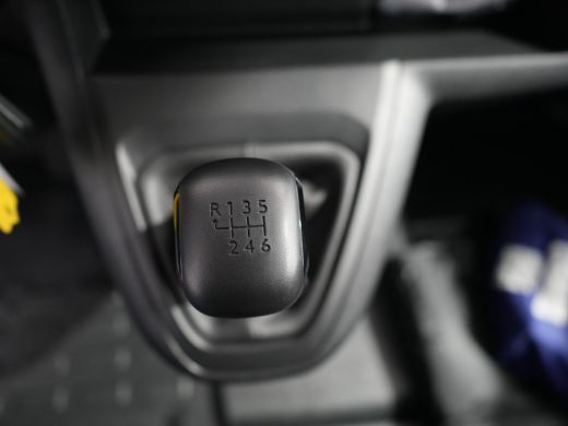 Citroën Jumpy 2.0 BlueHDI 145 L2 | 2 zitplaatsen rechtsvoor | Achteruitrijcamera | Airco ActivLease financial lease