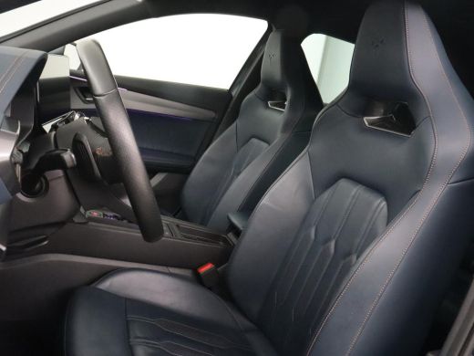 CUPRA Formentor 1.4 eHybrid VZ | 245pk | Trekhaak | Leder | Stoelverwarming | Camera | Carplay | Adaptive cruise ... ActivLease financial lease