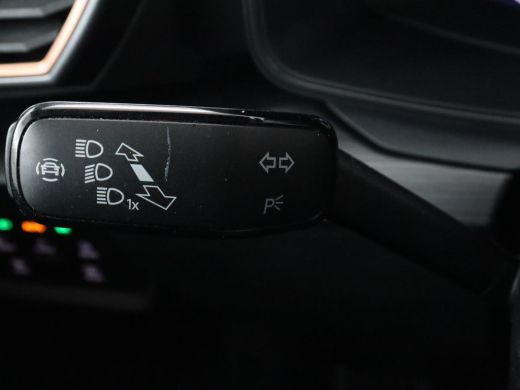 CUPRA Leon 1.4 eHybrid VZ | 245pk | Leder | Stoelverwarming | Camera | Carplay | Memory | Sfeerverlichting |... ActivLease financial lease