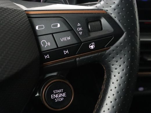 CUPRA Leon 1.4 eHybrid VZ | 245pk | Leder | Stoelverwarming | Camera | Carplay | Memory | Sfeerverlichting |... ActivLease financial lease