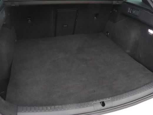 CUPRA Leon 1.4 eHybrid VZ | 245pk | Panoramadak | Stoelverwarming | Camera | Carplay | Adaptive cruise | Key... ActivLease financial lease